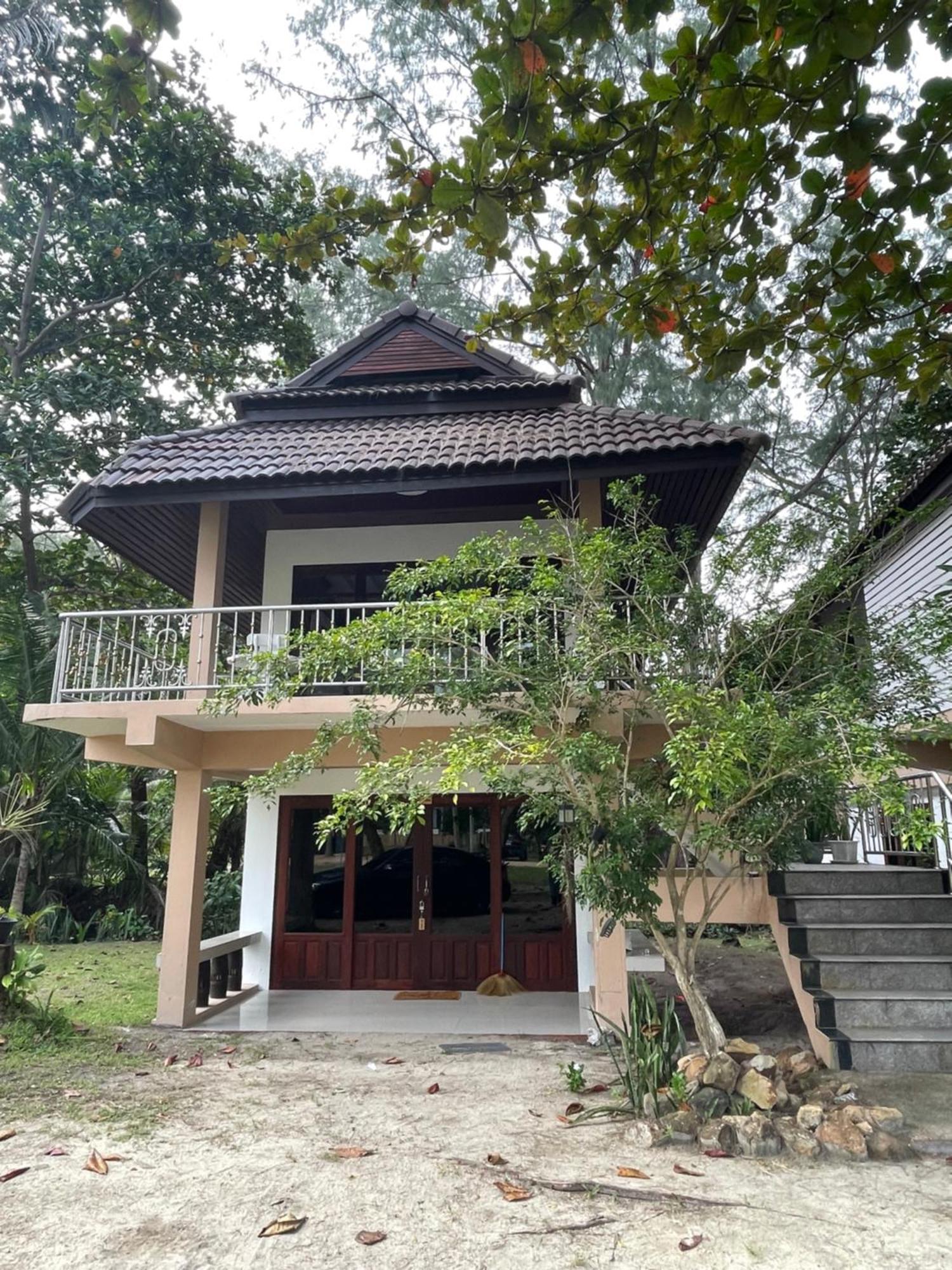 Chaloklumbay Resort2